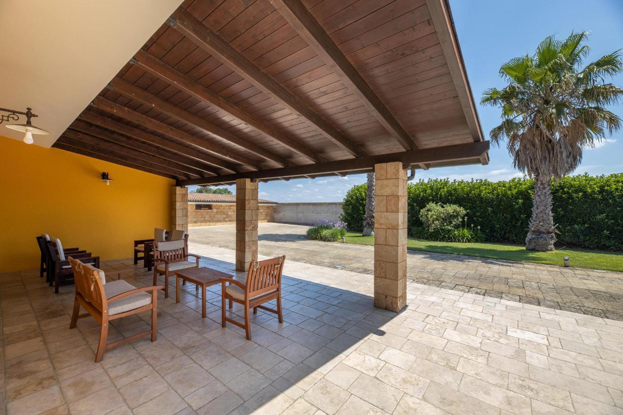 Villa Esmeralda Taviano  Exterior photo